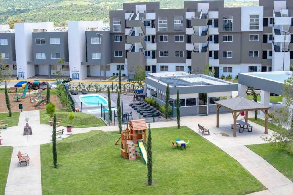 Departamento Completo Y Equipado Con 2 Habitaciones León Eksteriør billede